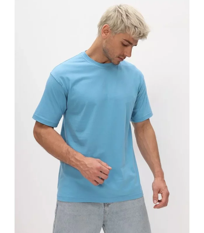 Футболка мужская голубая